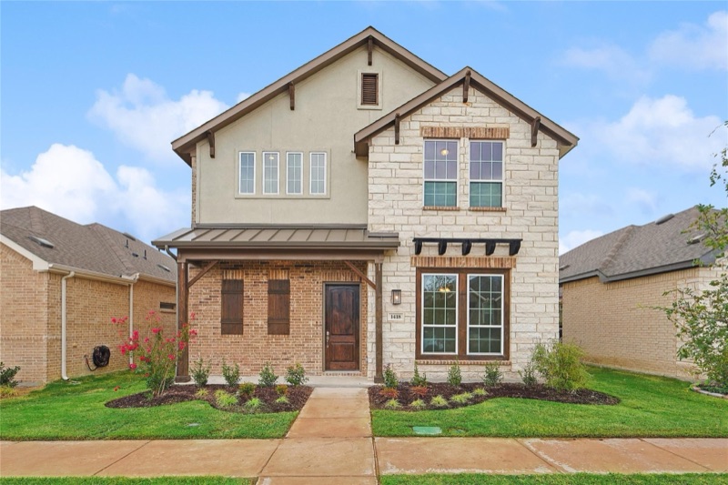 Home on Grandview  Drive, Garland, TX