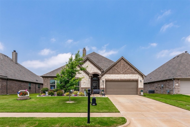 Home on Chimney Rock  Road, Burleson, TX