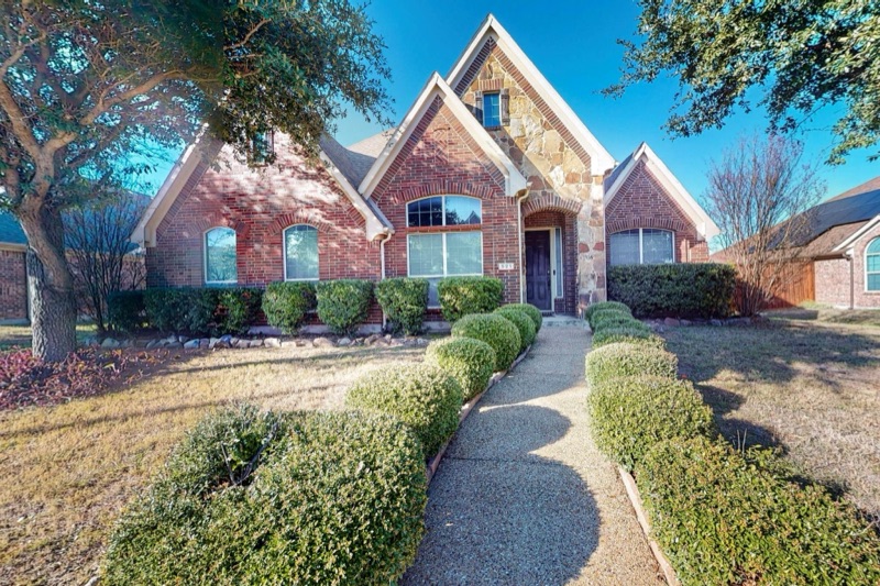 Home on Glacier  Street, DeSoto, TX