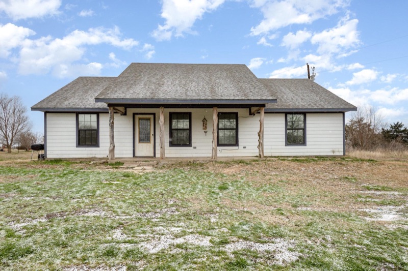 Home on County Road 3110, Campbell, TX