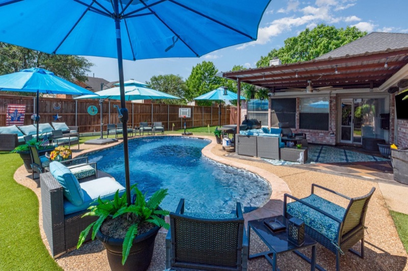 Home on Christopher  Lane, Lewisville, TX