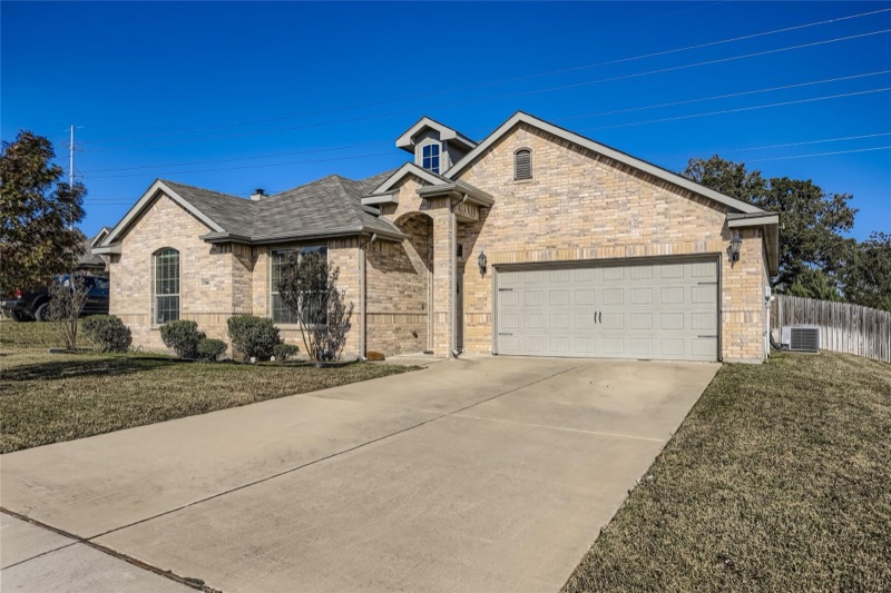 Home on Park  Avenue, Forest Hill, TX