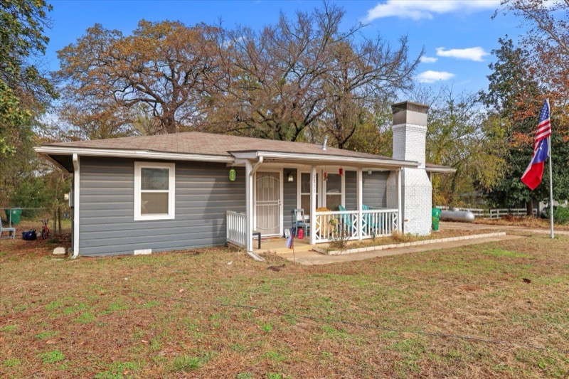 Home on Fm 2931, Aubrey, TX