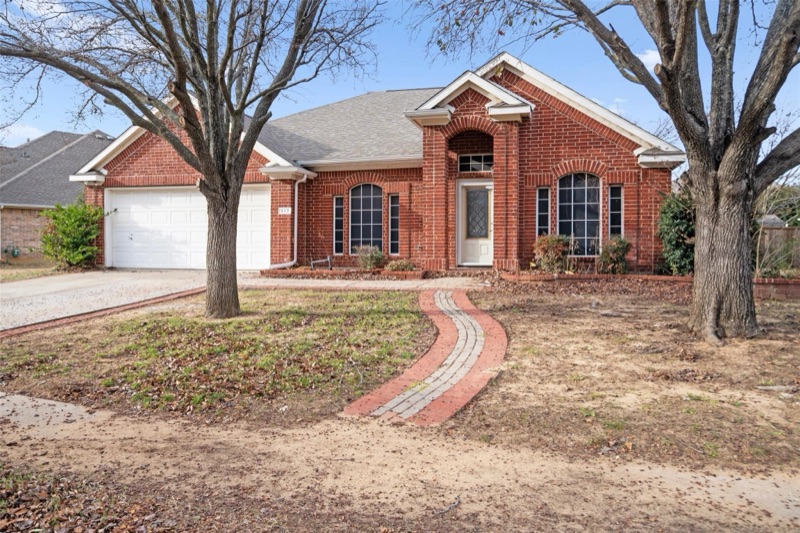 Home on Circle View  Lane, Denton, TX