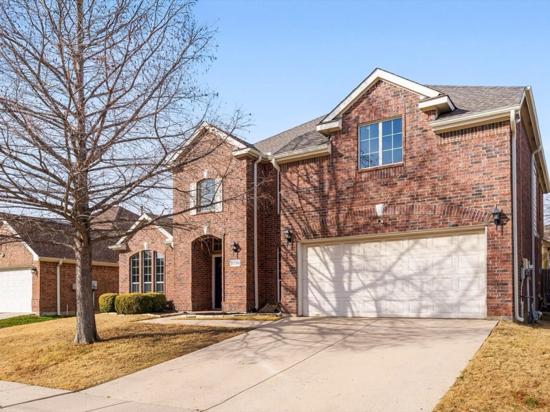 Home on Glassenberry St, Fort Worth, TX