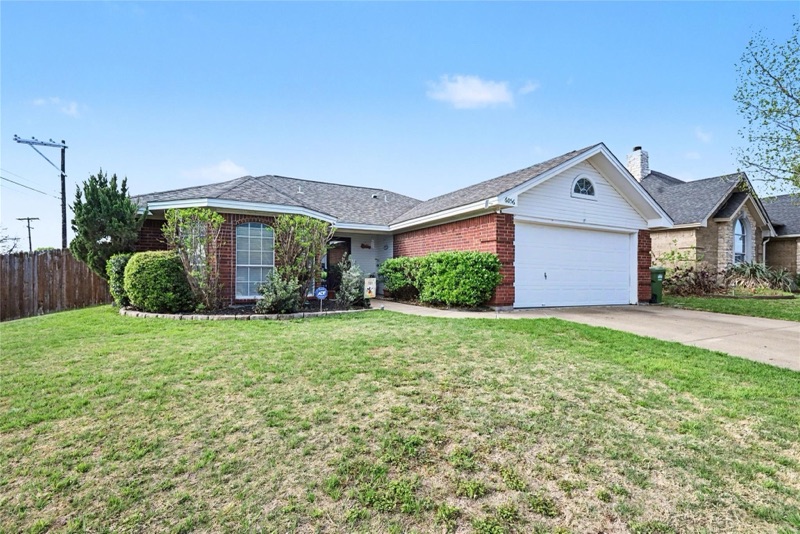 Home on Hillglen  Drive, Watauga, TX